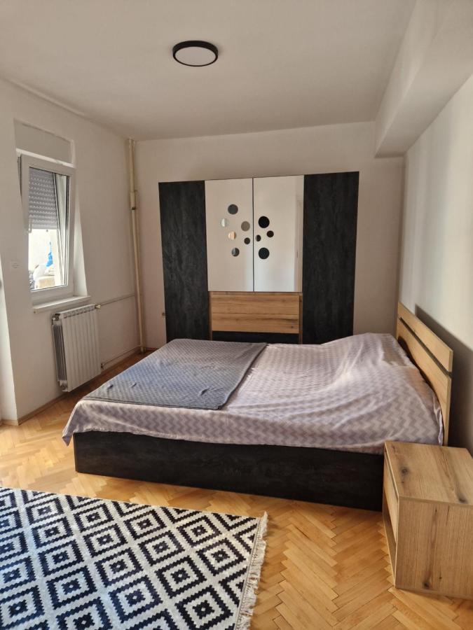 Comfy Center Apartment Skopje Eksteriør bilde