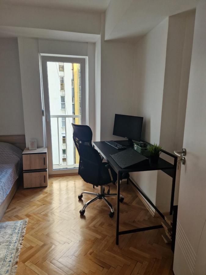 Comfy Center Apartment Skopje Eksteriør bilde