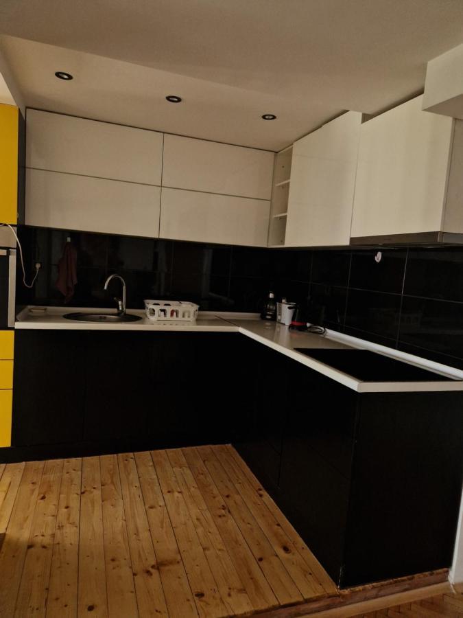 Comfy Center Apartment Skopje Eksteriør bilde